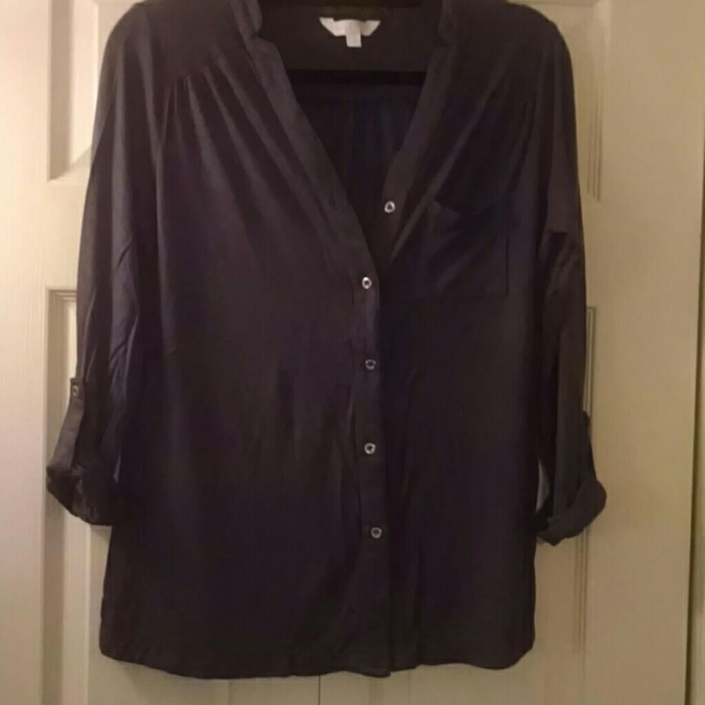 Button up 3/4 sleeve gray top